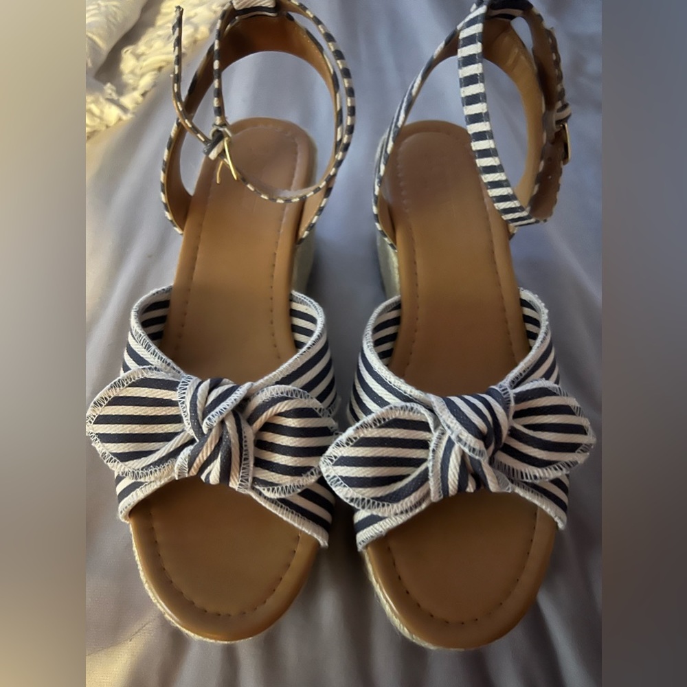 Wedges - Picture 2 of 3